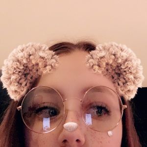 Meet your Posher, Jasmine